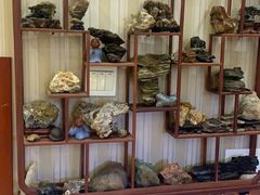 -Rabbit Cafe私房西餐甜点咖啡(栖霞路店)