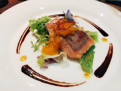 米其林52度低温三文鱼沙酱-张爱施法式西餐厅(汉街店)