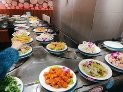 -钱小主·自助回旋烤肉火锅餐厅(东方新天地店)