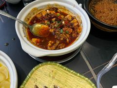 -鱼头泡饭·湖北菜·非物质文化遗产(岳家嘴总店)