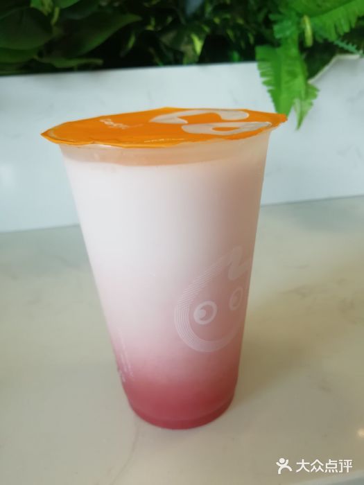 coco都可(喜盈门.范城店)桃桃酸奶图片