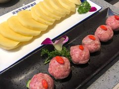 肉丸-羊来顺冰煮鲜羊 铁锅烀羊肉(中央大街店)