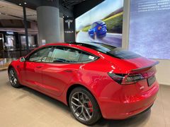 -TESLA 特斯拉(上海太古汇体验店)