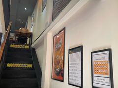 -BHC炸鸡(明洞总店)