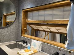 -悟空山宿陨石私汤温泉酒店(神舟大道地铁站店)