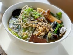-湖景知味西餐厅•自助餐• 轻食(南京金茂威斯汀大酒店)