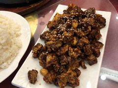 黑椒蒜子牛肉粒-桃子餐厅·天津菜(红星路直营店)