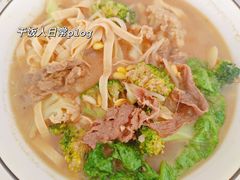 -鲸励母婴月嫂(望京店)