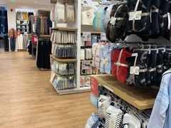 -优衣库(重庆星光时代广场店)