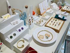 -LADY FAFA(巨鹿路陕西南路路口店)