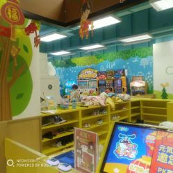 -莫莉幻想儿童乐园(郑州丹尼斯三天地店)