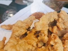 现炸小酥肉-宽板凳老灶火锅(簋街店)