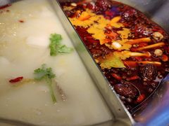 -湊湊火锅·茶憩(打浦桥日月光店)