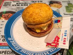 广州首创Big Men菠萝包-敏华冰厅(天河城店)