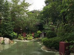 -水底山庄园温泉