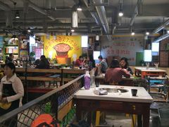 大堂-钢管厂歆瑞源油卤串串香(春熙路太古里店)