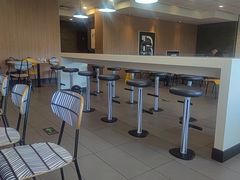 -麦当劳(杨林得来速店)