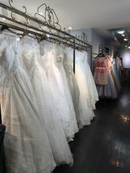 -艾慕婚纱礼服馆(和平店)