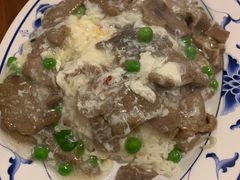 滑蛋牛肉饭-玫瑰苑烧腊饭店