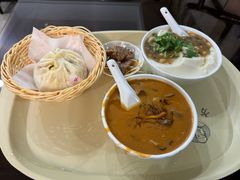 -方中山胡辣汤(顺河路店)