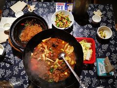 -富正毅三下锅·湘西韵味(天门山索道店)