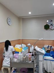 -痘院士专业祛痘皮肤管理