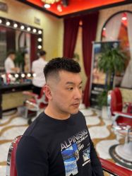 -东方先生国潮男士理发馆