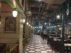 -大食代美食广场(上海中心店)