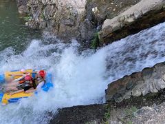 -将军关探险漂流