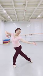 -艺佳舞蹈培训学校