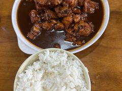 -三居鲁味坊黄焖鸡(山大路店)