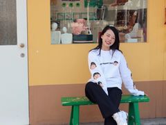 -LADY FAFA(巨鹿路陕西南路路口店)