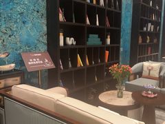 -铂尔登国际酒店(南山深圳湾口岸店)