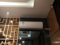 门面-新招鲜(桃浦路店)