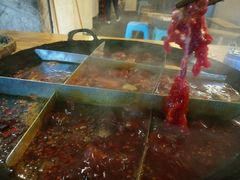 -岗上渣渣老火锅(两路口店)