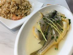 -海月湾海景餐厅( 嵊泗本地老字号店)