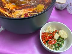 -周小明火锅(黑金冠社区店)