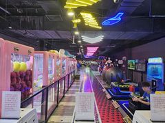 -大鲁阁X运动玩乐园·保龄球·团建·生日派对(滨江宝龙城市广场店)