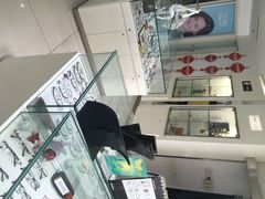 -同仁验光配镜(中心店)