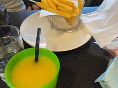 -WOLFGANG PUCK KITCHEN & BAR(迪士尼小镇店)