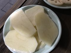 -红九格老火锅(三峡广场店)