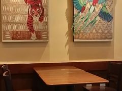 大堂-星巴克(广州淘金路店)