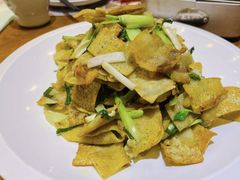 -黄泥岗·地道湖北菜(奥特莱斯店)