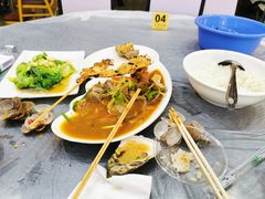 -覃记海鲜美食餐厅