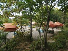 -汤山温泉房车营地 茶温泉