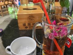玫瑰花茶-猪圈咖啡