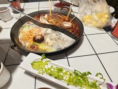 -伍师兄市井火锅(东部星悦天地店)