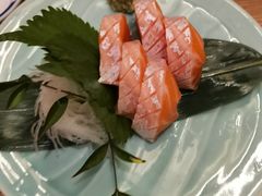 三文鱼腩刺身-小山日本料理(太古汇店)