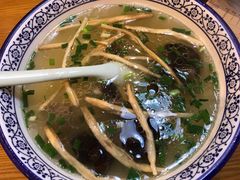 牛肉粉絲湯-秦老大西安羊肉泡馍馆(健德门店)