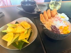 -Ameigo梅果·云贵川bistro(长宁来福士店)